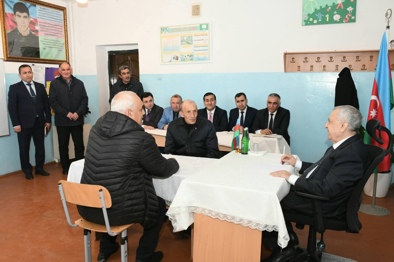 Malik İsaqov Sumqayıtda növbəti səyyar qəbul keçirdi - FOTOLAR