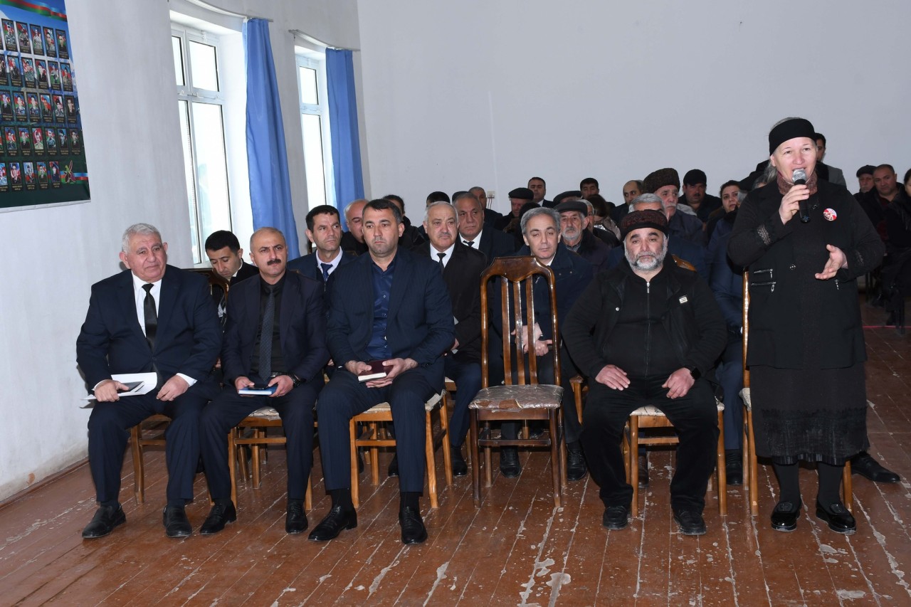 İcra başçısı Vaqif Həsənovun səyyar qəbul-görüşü keçirildi - FOTOLAR