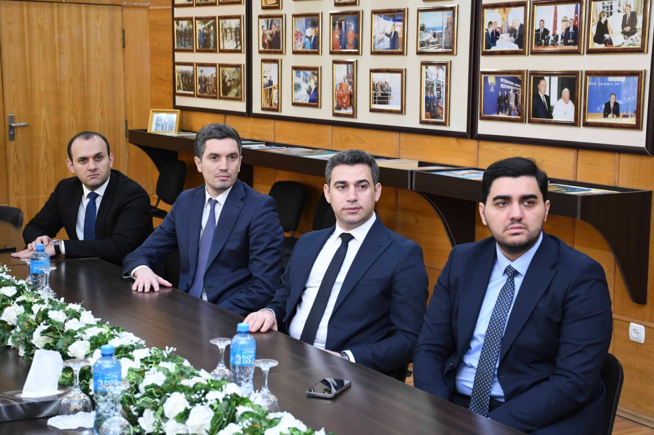 ADAU-da məzunların məşğulluğu ilə bağlı yeni layihə təqdim edilib - FOTOLAR