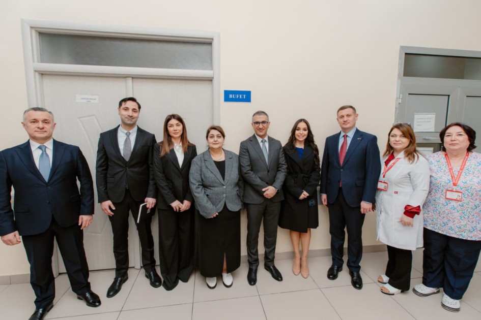 Leyla Əliyeva Nərimanov Uşaq Klinik Xəstəxanasında - FOTOLAR
