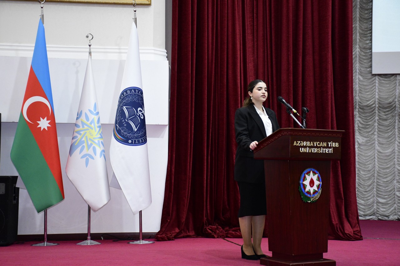 YAP “Yeni reallıqlar və müasir Azərbaycan: aktual çağırışlar fonunda gələcəyə baxış” mövzusunda tədbir keçirdi - FOTOLAR