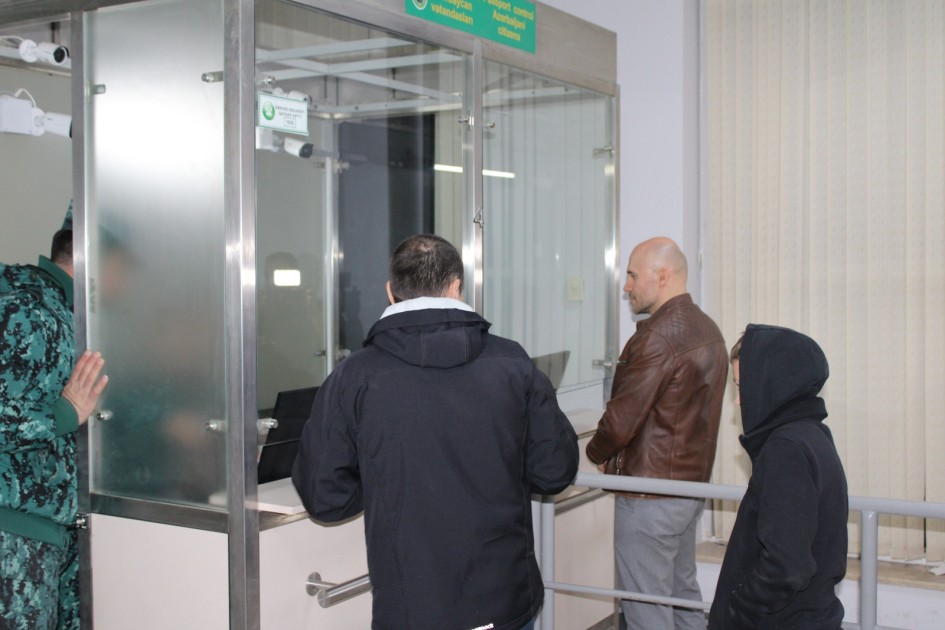 Bolqarıstanlı diplomatların İrandan Azərbaycana təhlükəsiz keçidi təmin edilib - FOTO