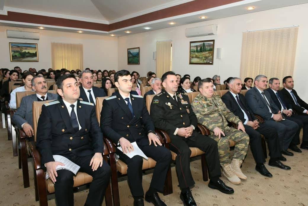 Qubadlı İcra Hakimiyyətində ictimai təhlükəli əməllərlə bağlı tədbir keçirildi - FOTOLAR