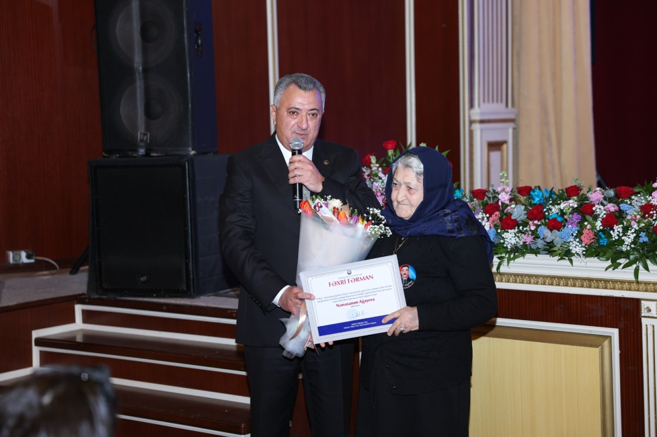 Abşeronda 8 Mart şəhid ailələrinin xanım üzvləri ilə birgə qeyd edildi - FOTOLAR