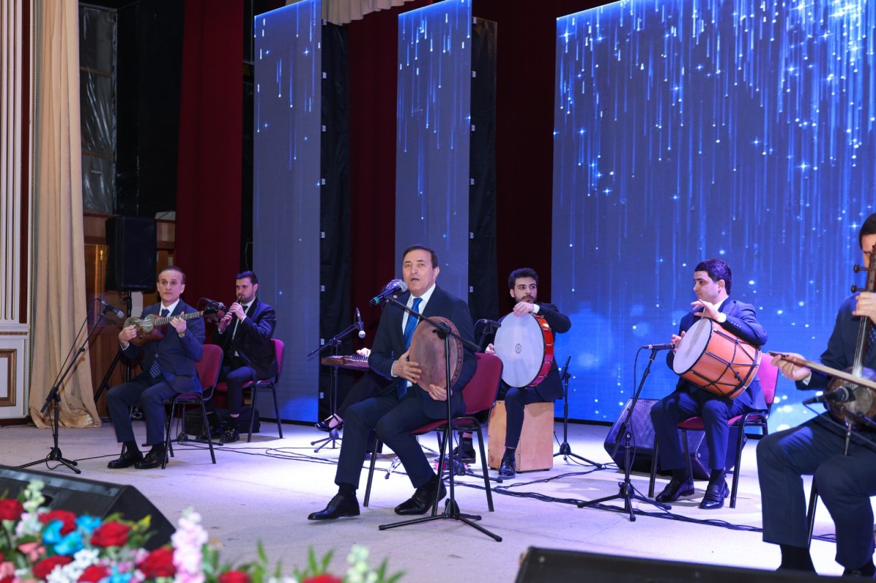 Abşeronda 8 Mart şəhid ailələrinin xanım üzvləri ilə birgə qeyd edildi - FOTOLAR