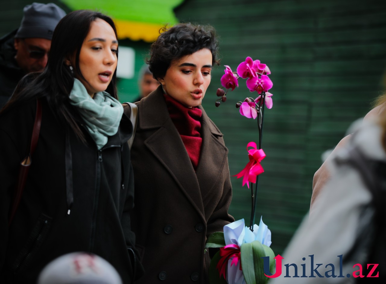 Bakıda 8 Mart ab-havası – FOTOLAR