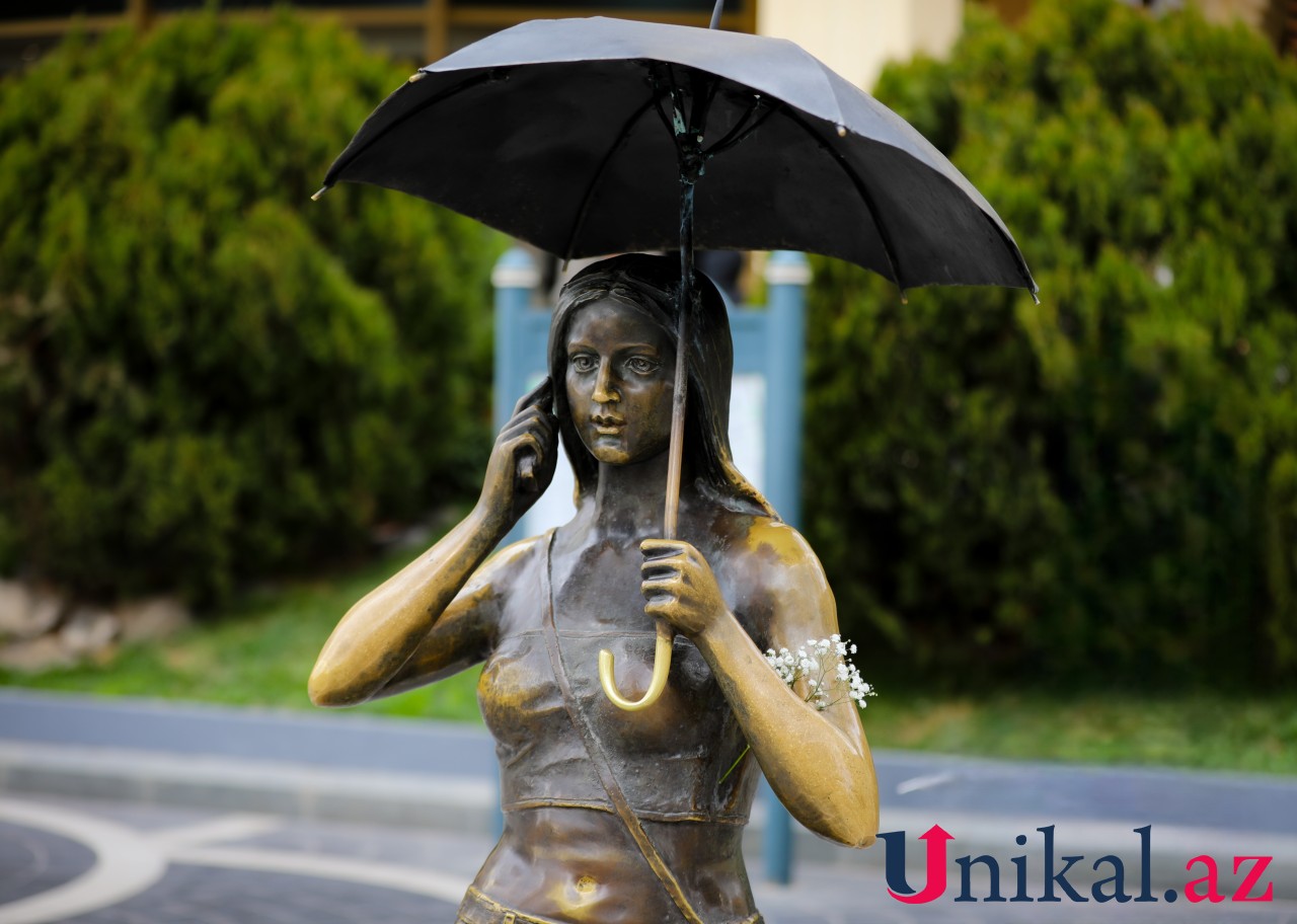 Bakıda 8 Mart ab-havası – FOTOLAR