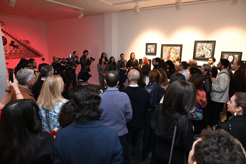 Leyla Əliyeva "Mənzərəyə açılan ev" sərgisində - FOTOLAR