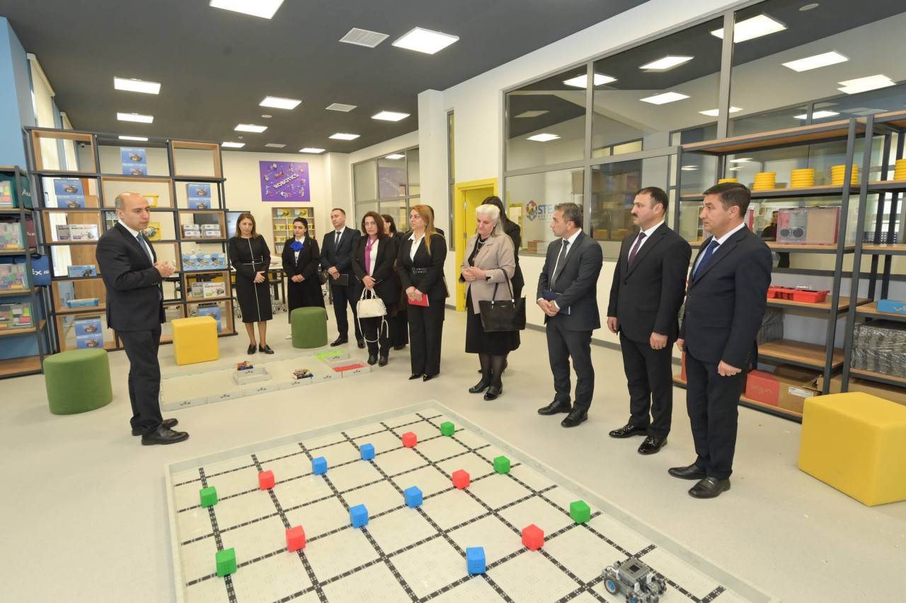 Nazir işğaldan azad olunmuş ərazilərdə çalışan müəllimlərlə görüşüb - FOTOLAR