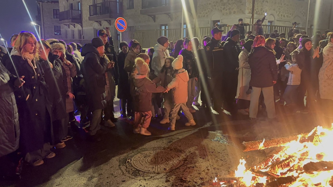 Qəlblərdə istilik, üzlərdə təbəssüm - Şuşa bayram edir (FOTOLAR)