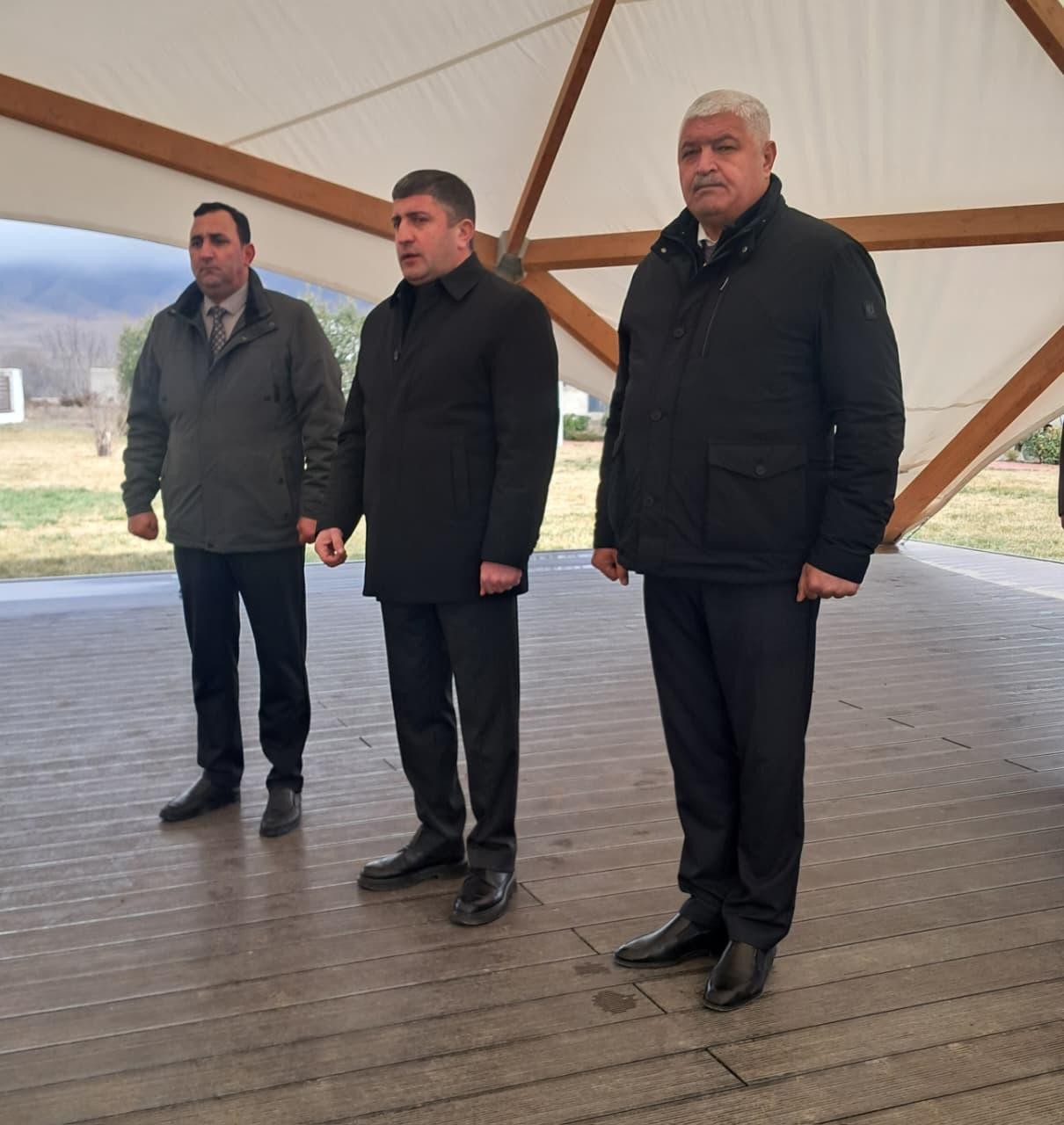 Növbəti köç karvanı Qırmızı Bazar qəsəbəsinə çatdı - FOTOLAR (YENİLƏNİB)