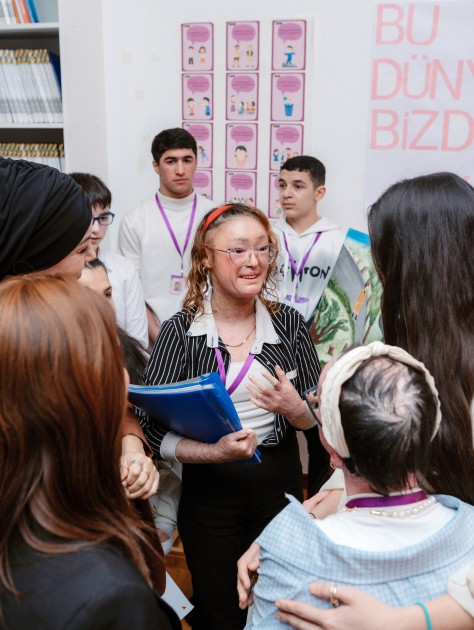 Leyla Əliyeva onlar üçün pianoda ifa etdi - FOTOLAR