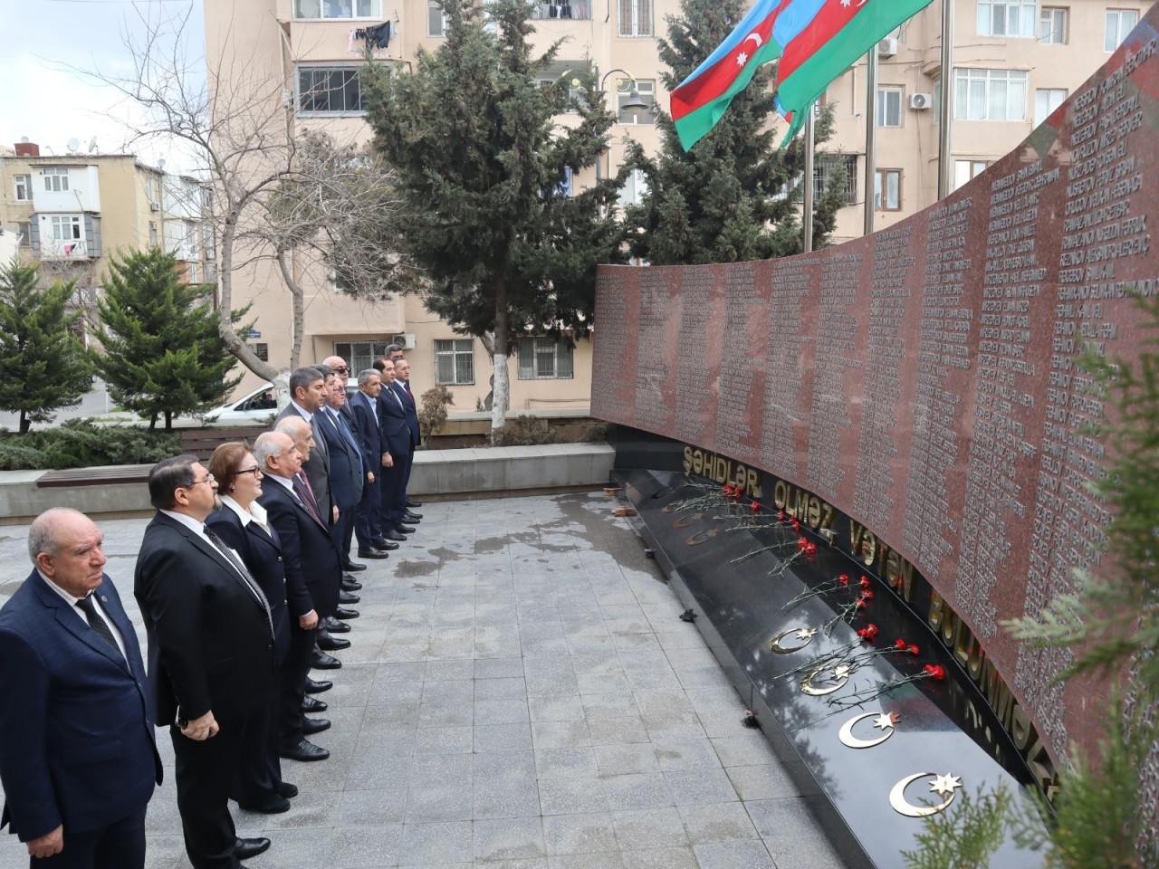 Yasamalda “Silinən izlər. Azərbaycan İrəvanı” adlı filmin təqdimatı keçirildi - FOTOLAR