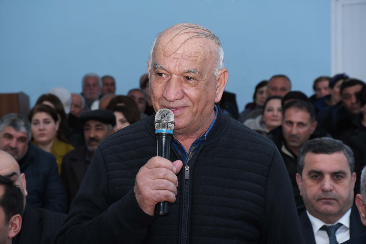 Vaqif Həsənovun Quzanlı köçkün qəsəbəsində səyyar qəbul-görüşü keçirilib - FOTOLAR