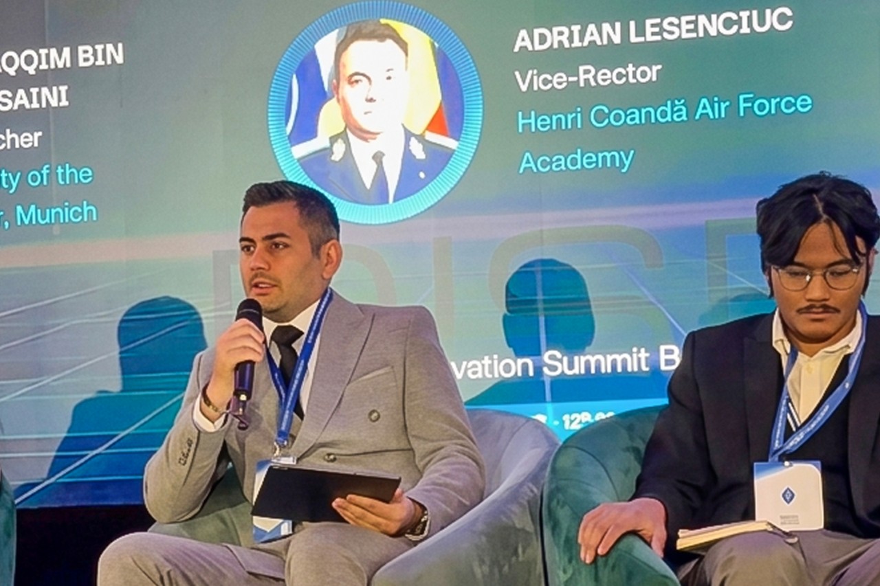 XRİTDX Buxarestdə keçirilən kiberdiplomatiya sammitdə - FOTOLAR