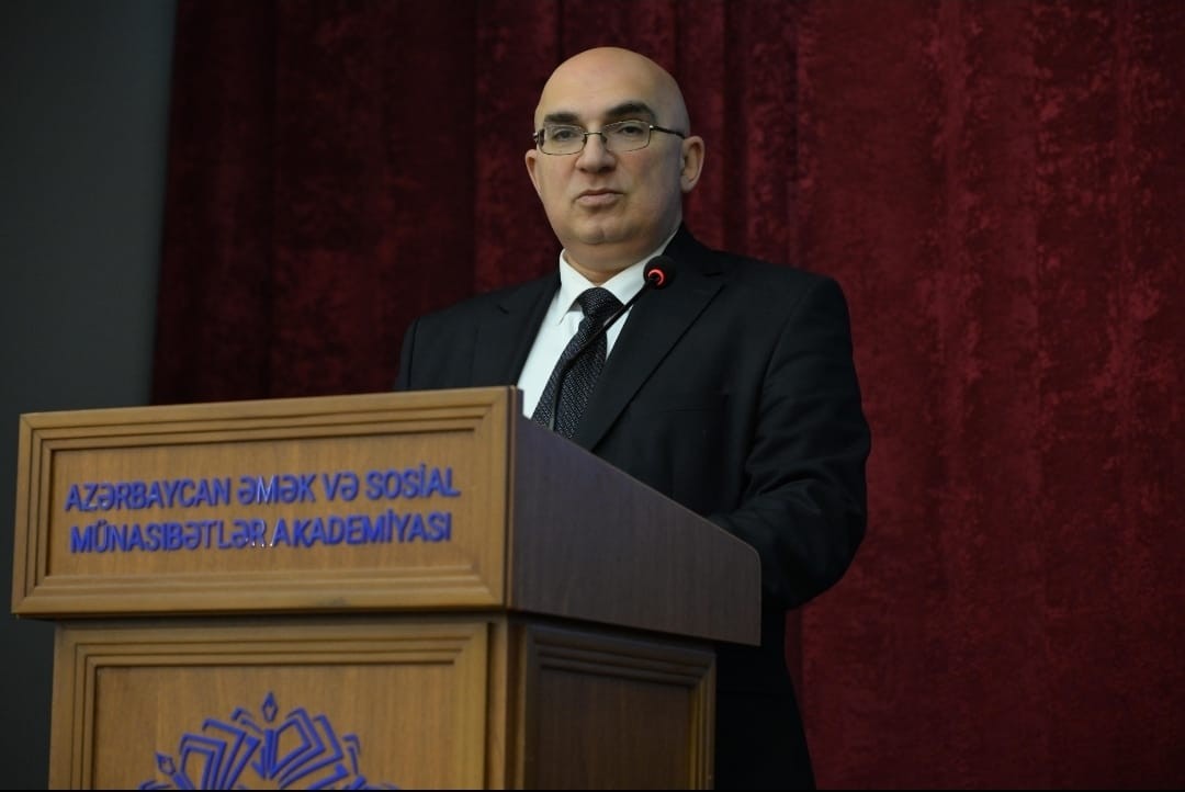 “Həmkarlar ittifaqları və gənclər” mövzusunda tədbir keçirilib - FOTOLAR