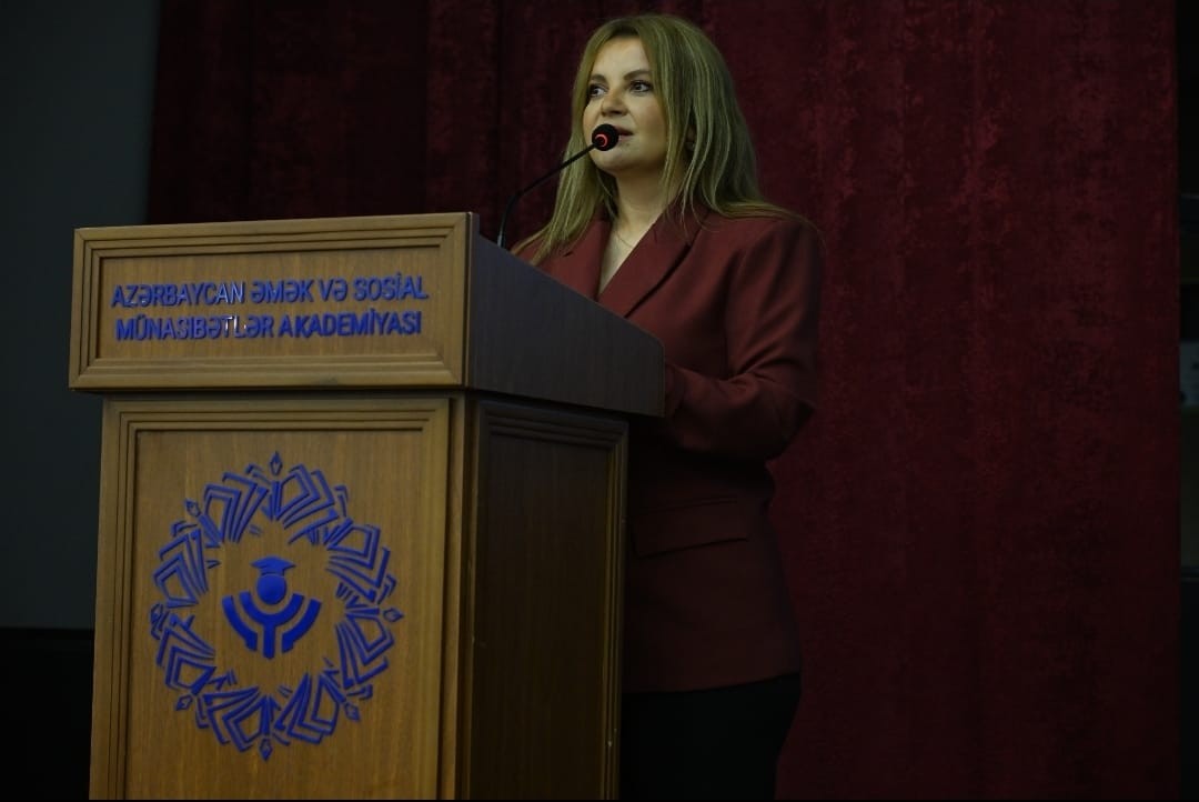 “Həmkarlar ittifaqları və gənclər” mövzusunda tədbir keçirilib - FOTOLAR