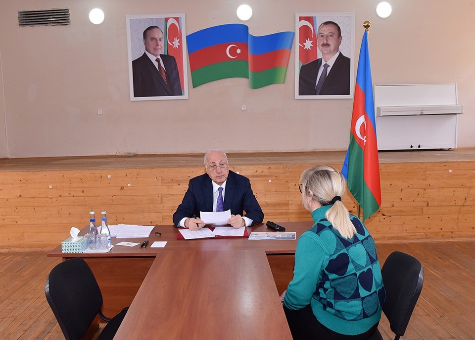 Zakir Fərəcov növbəti səyyar qəbul keçirib - FOTOLAR