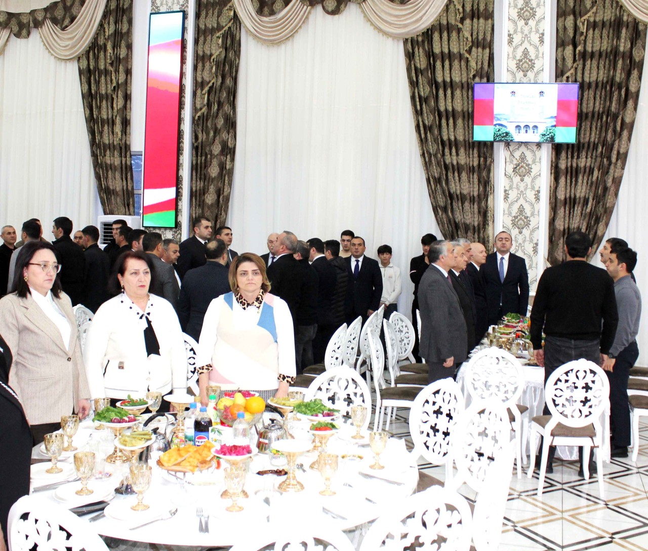 Daşkəsəndə Ramazan ayı münasibətilə iftar süfrəsi təşkil edilib - FOTOLAR