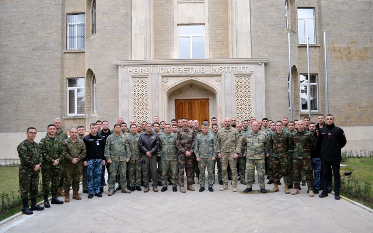 Bakıda NATO-nun kursu keçirilib -FOTOLAR