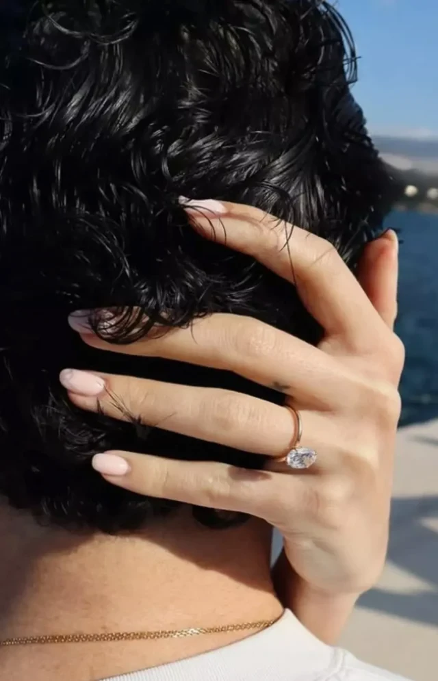 "Dünyanın ən gözəl qızı" onunla evlənir - FOTOLAR