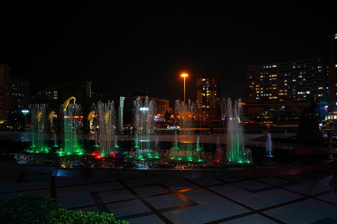 Xətai rayonunda bayram abu-havası - FOTO/VİDEO