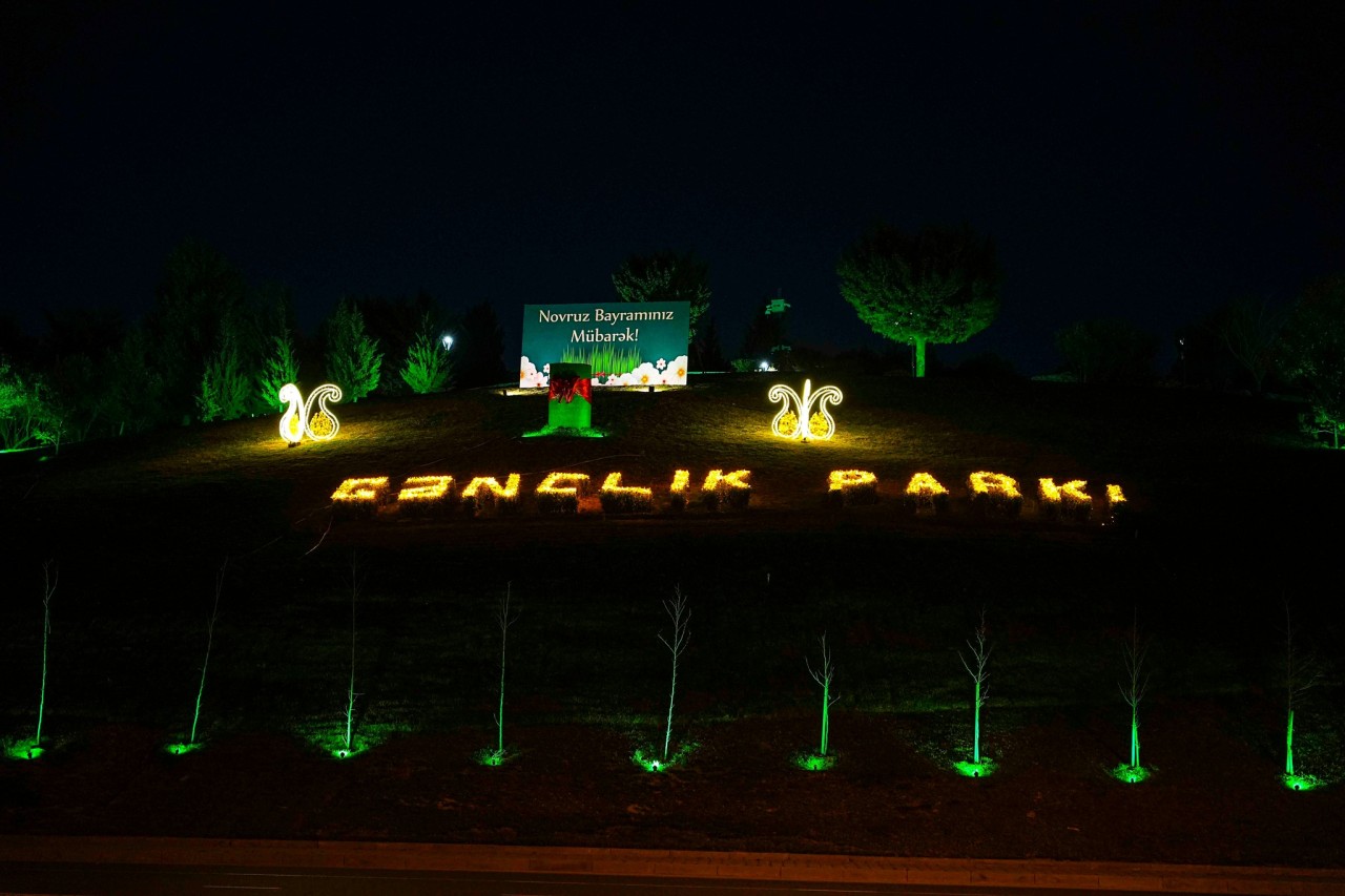 Xətai rayonunda bayram abu-havası - FOTO/VİDEO