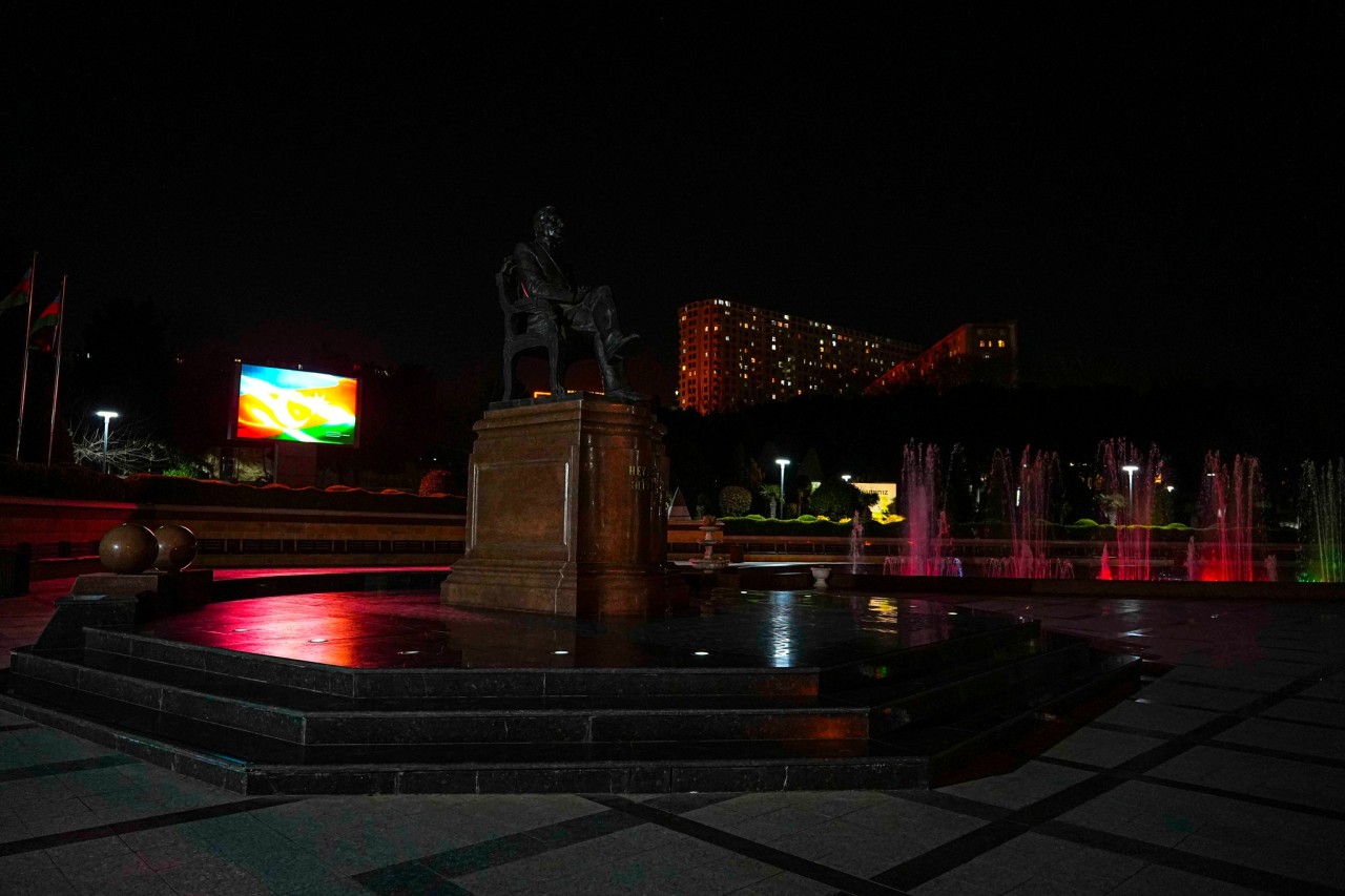 Xətai rayonunda bayram abu-havası - FOTO/VİDEO