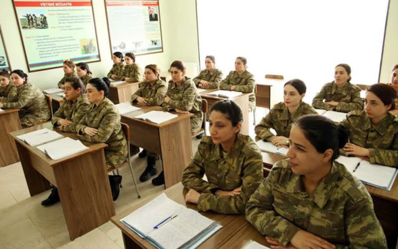 Bu şəxslərin ilkin hərbi xidmət müddəti6 ay olacaq