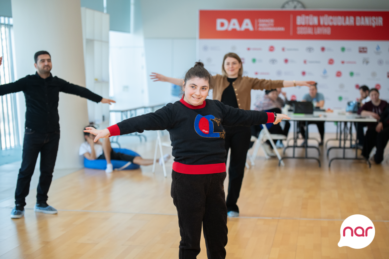 "Nar"ın inklüziv layihəsi 500-dən çox şəxsi bir araya gətirdi - FOTOLAR