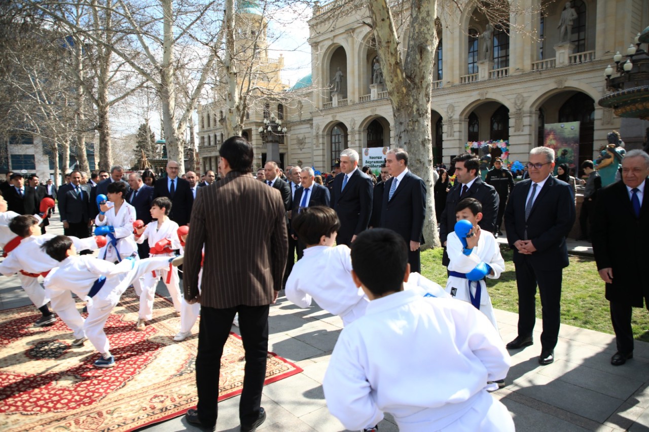 Gəncədə İlaxır çərşənbə və Novruz bayramı qeyd olundu - FOTOLAR