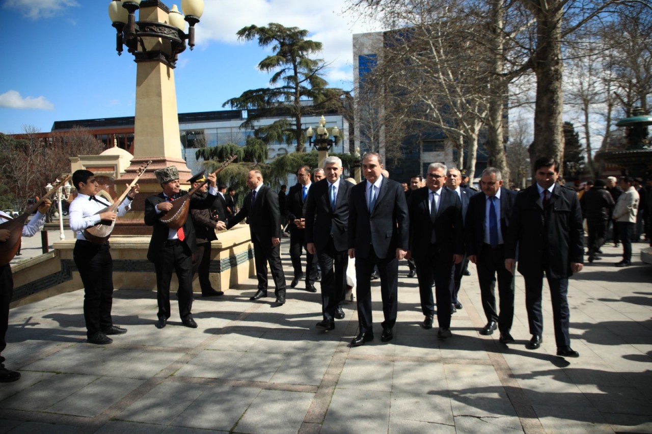 Gəncədə İlaxır çərşənbə və Novruz bayramı qeyd olundu - FOTOLAR