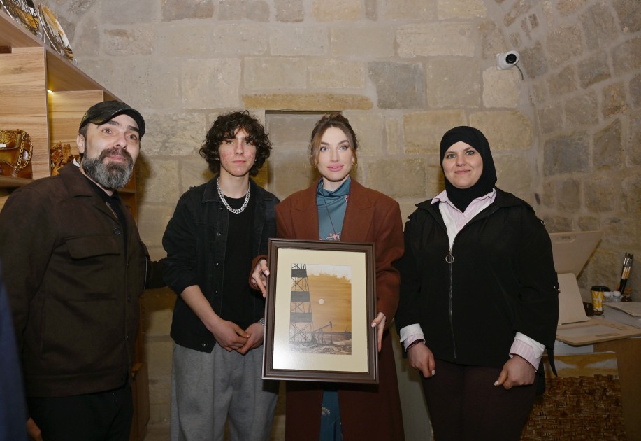 Prezidentin gəlini Buxara karvansarasının açılışında - FOTOLAR