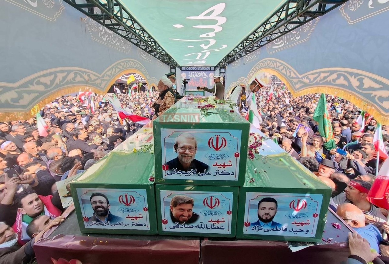 Laricaninin dəfn mərasimi keçirilir - VİDEO