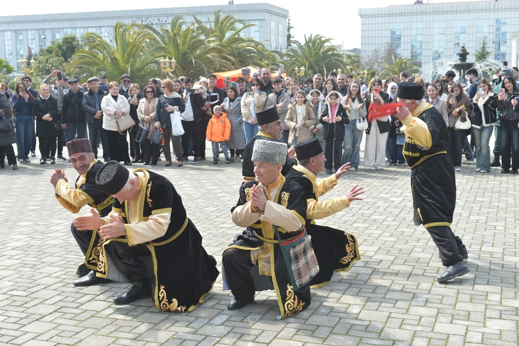 Lənkəranda “NovruzFest II" adlı regional tədbir keçirilib - FOTOLAR