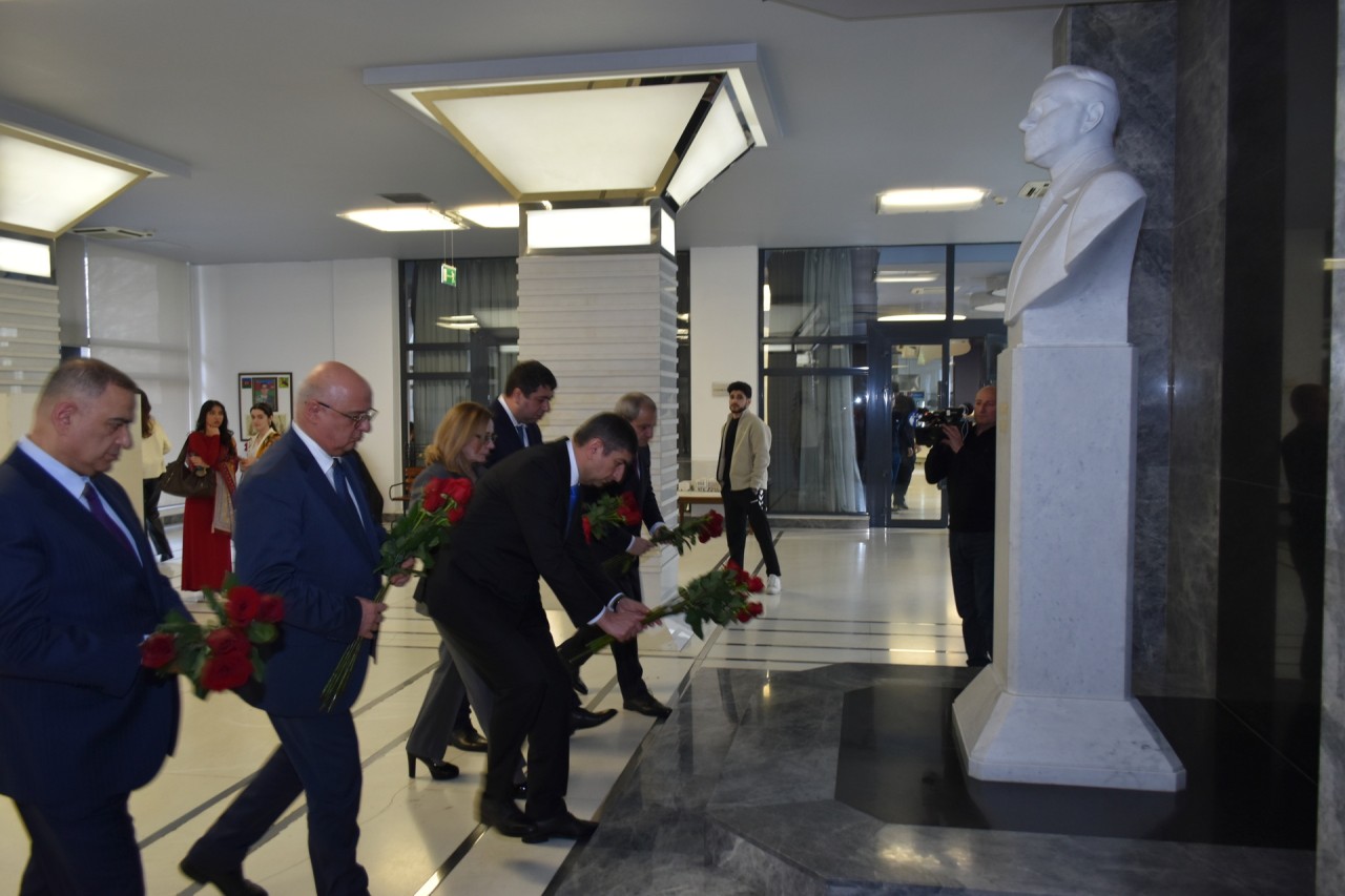 Yasamalda Novruz tədbiri və ağacəkmə aksiyası keçirildi - FOTOLAR