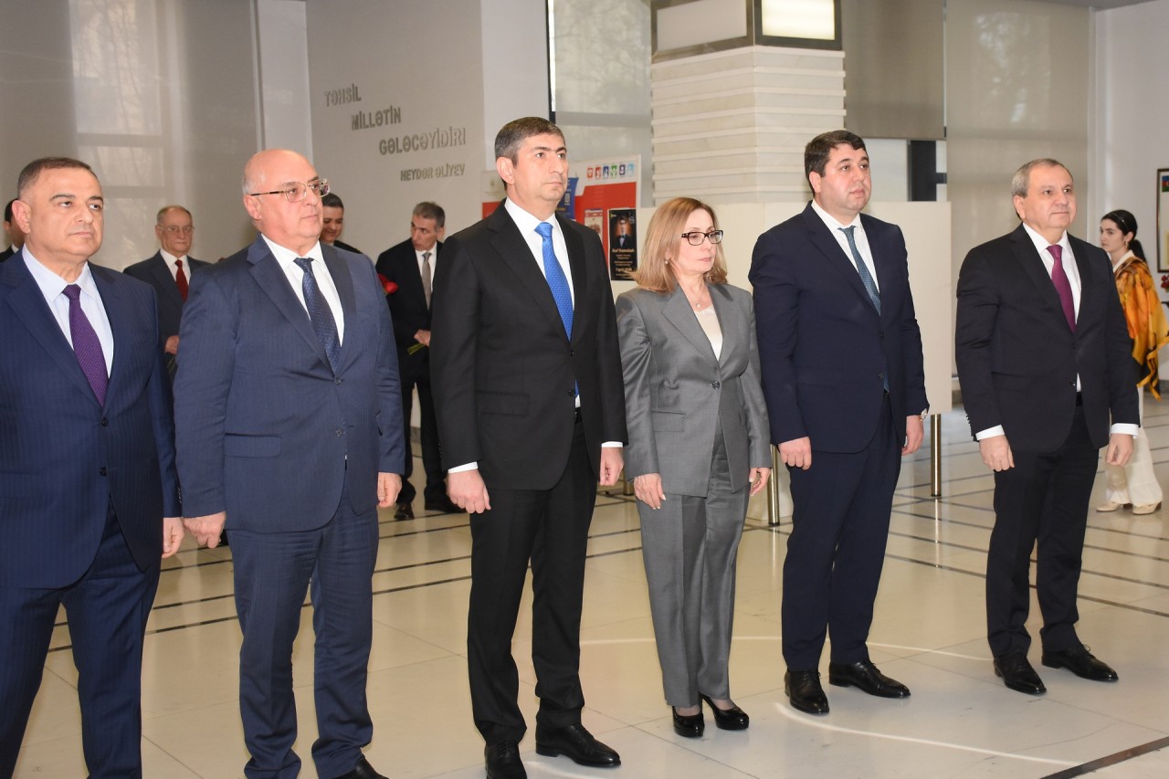 Yasamalda Novruz tədbiri və ağacəkmə aksiyası keçirildi - FOTOLAR