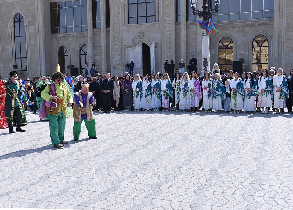 Sumqayıtda Novruzla bağlı bayram tədbiri keçirildi - FOTOLAR