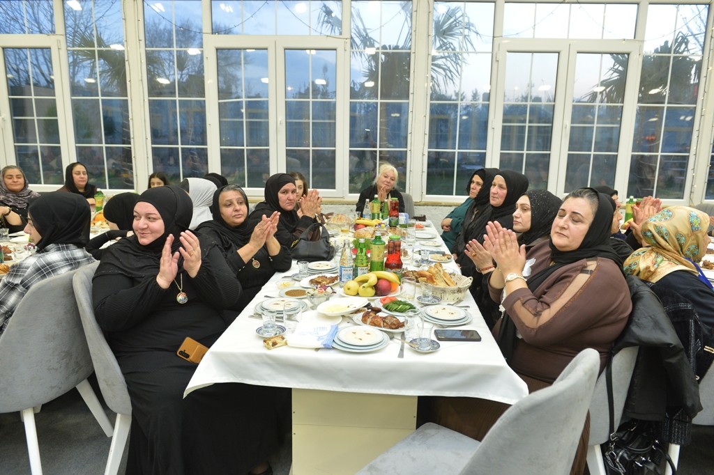 Lənkəranda “Yurdumuza Novruz gəlir” adlı konsert keçirilib - FOTOLAR