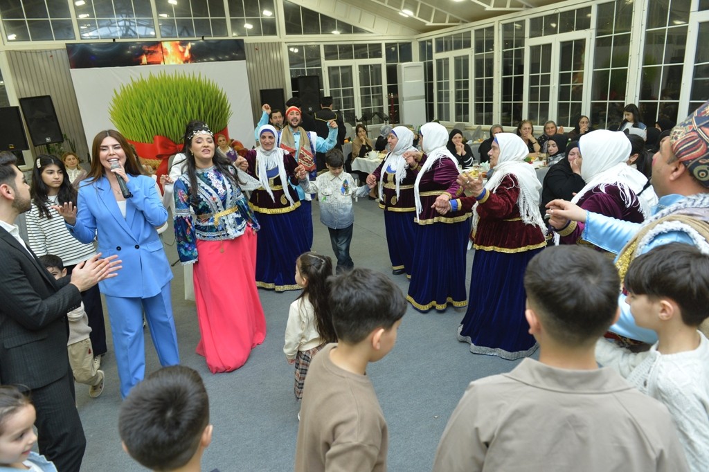 Lənkəranda “Yurdumuza Novruz gəlir” adlı konsert keçirilib - FOTOLAR