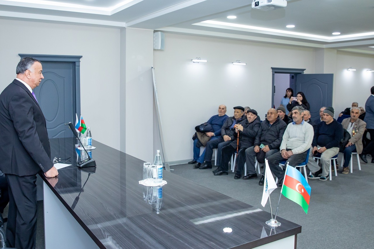 YAP Nərimanov rayon təşkilatı yardım aksiyası keçirdi - FOTOLAR