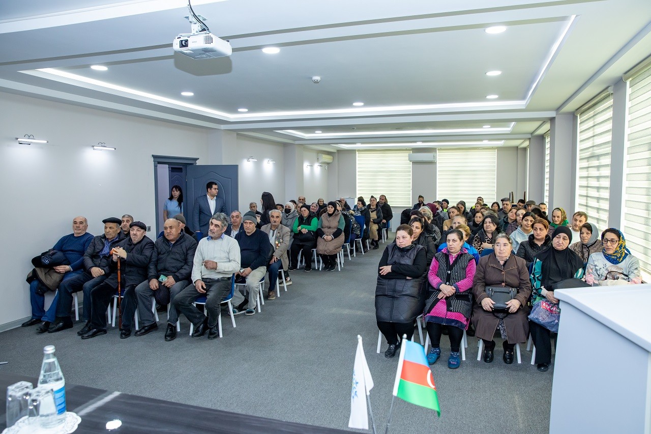 YAP Nərimanov rayon təşkilatı yardım aksiyası keçirdi - FOTOLAR