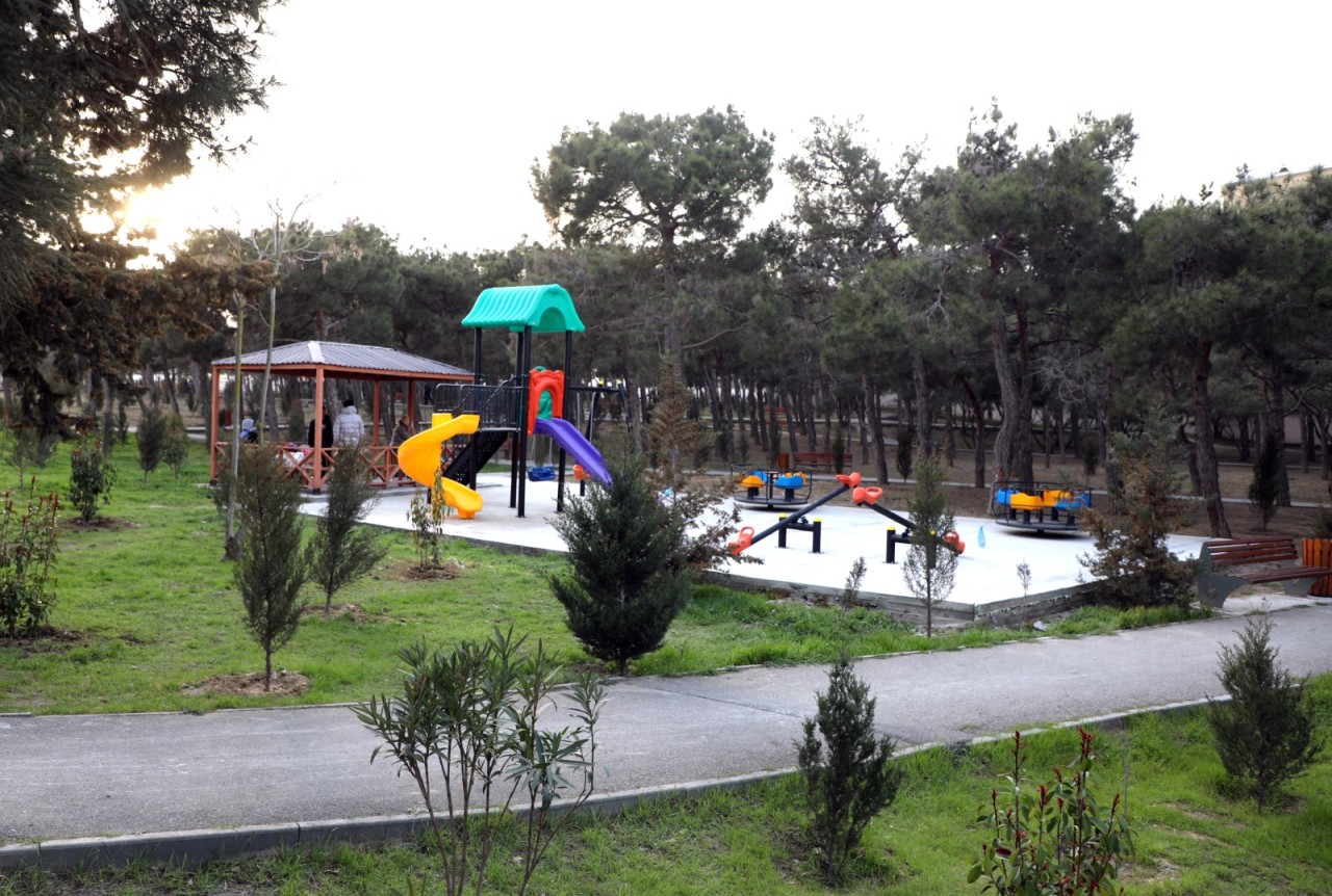 Suraxanı rayonunda yeni salınan park sakinlərin istifadəsinə verildi - FOTOLAR