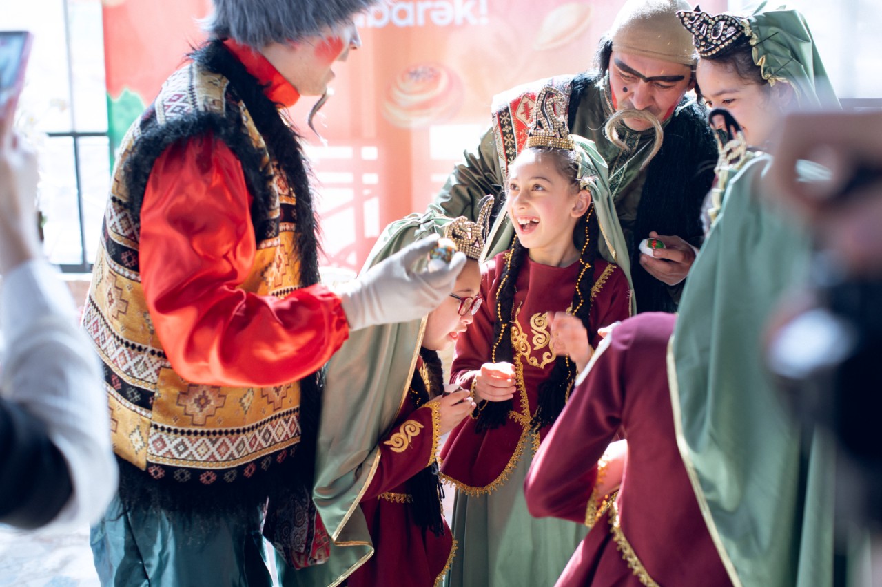 "Unibank" onlar üçün Novruz şənliyi keçirdi - FOTOLAR