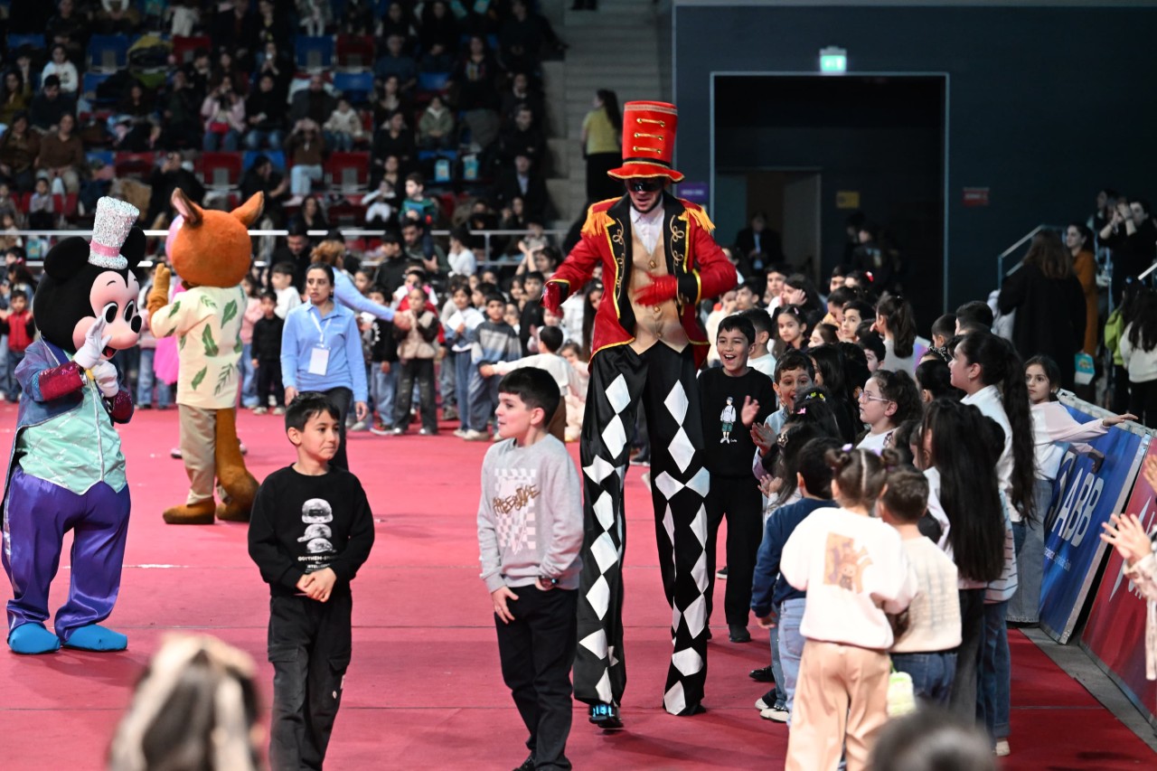 Azərbaycan Həmkarlar İttifaqları Konfederasiyası bayramlarla bağlı tədbirlər keçirdi - FOTOLAR
