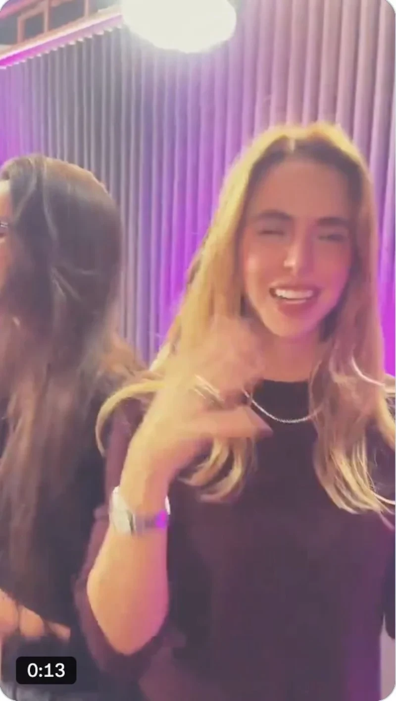 Afranın rəfiqəsi ilə sevgili oldu - FOTOLAR