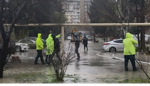 Nizami rayonunda yağışın fəsadları operativ qaydada aradan qaldırıldı - FOTOLAR