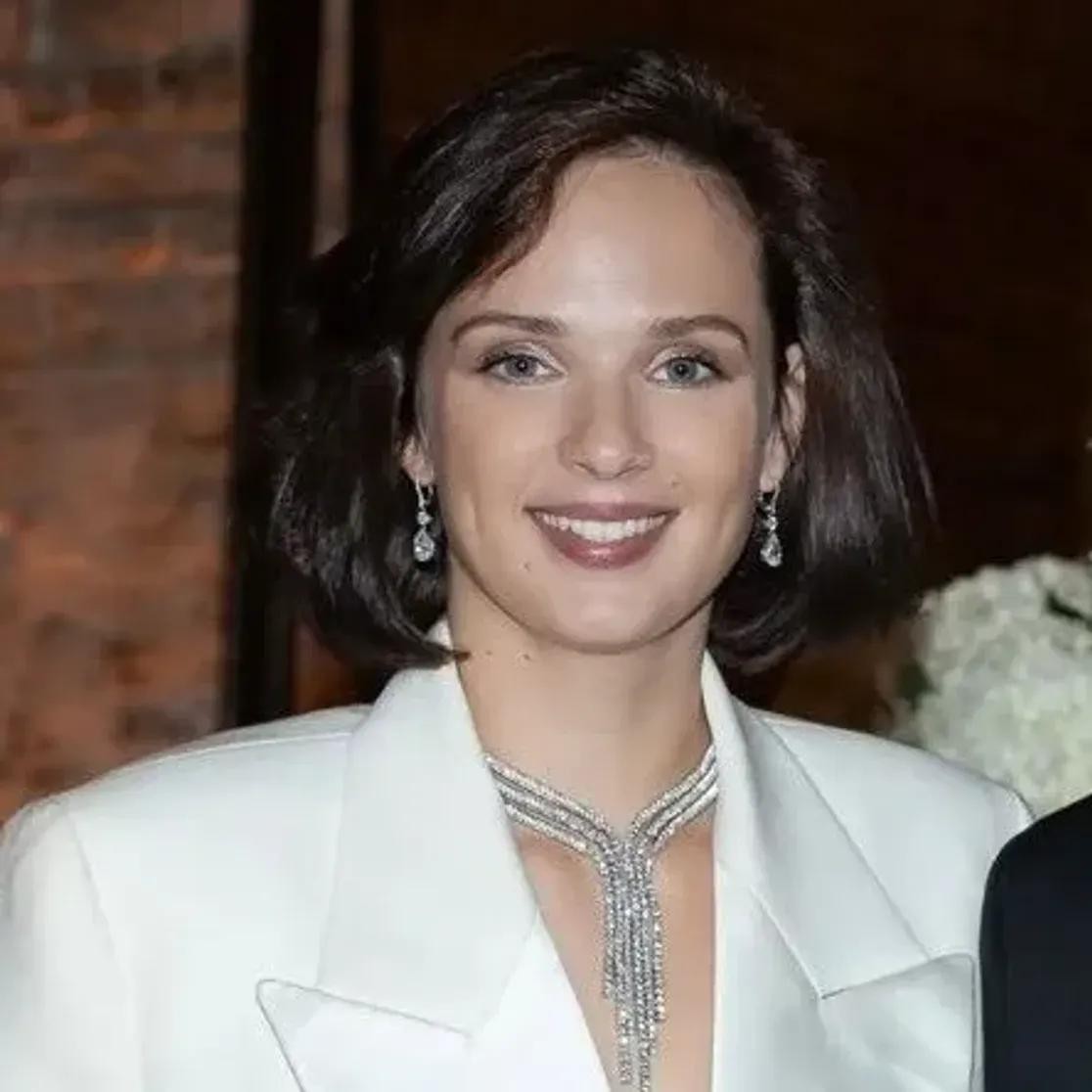 Araz Ağalarov 40 illik həyat yoldaşından ayrılıb, yenidən ailə qurdu (FOTO)