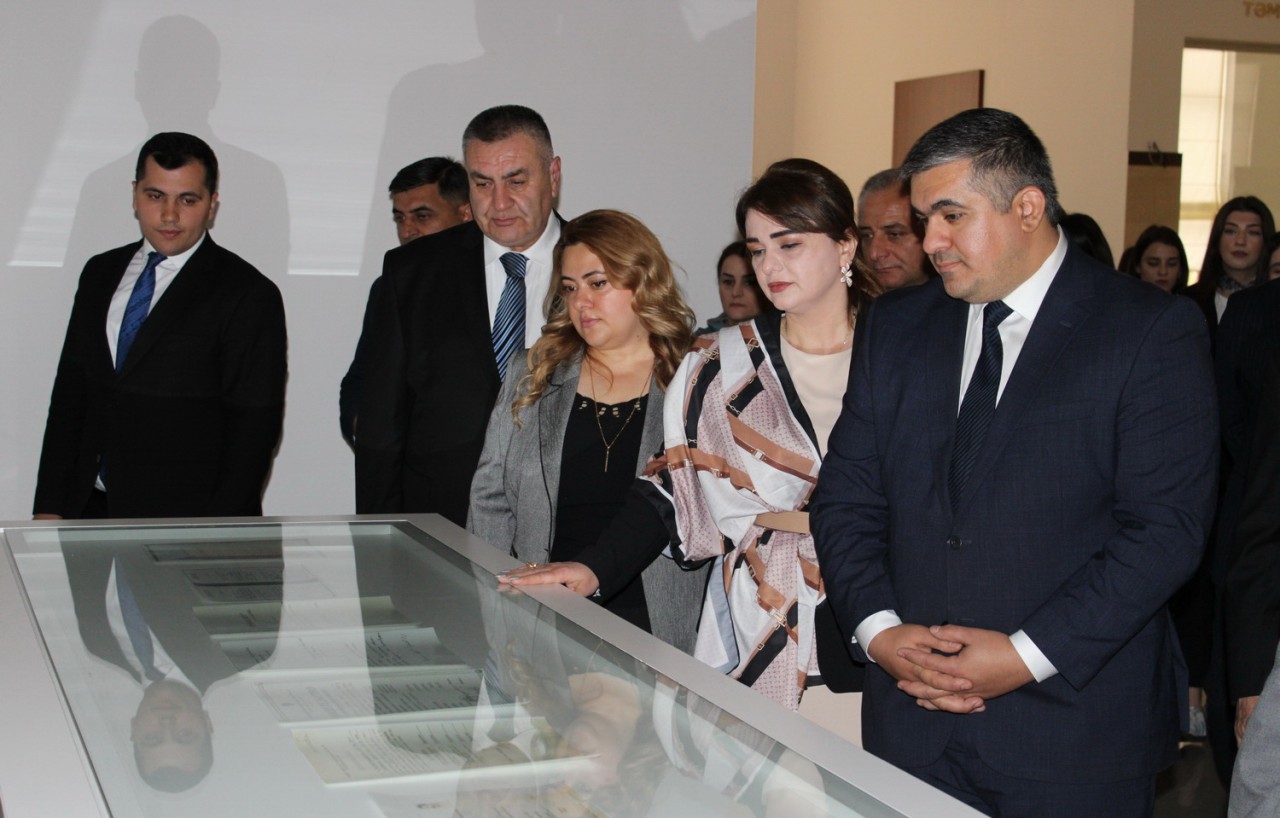 YAP Nizami rayon təşkilatının fəalları soyqırım qurbanlarını anıblar - FOTOLAR