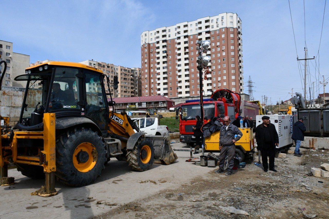 Abşeronda yağışın fəsadları aradan qaldırılır - FOTOLAR